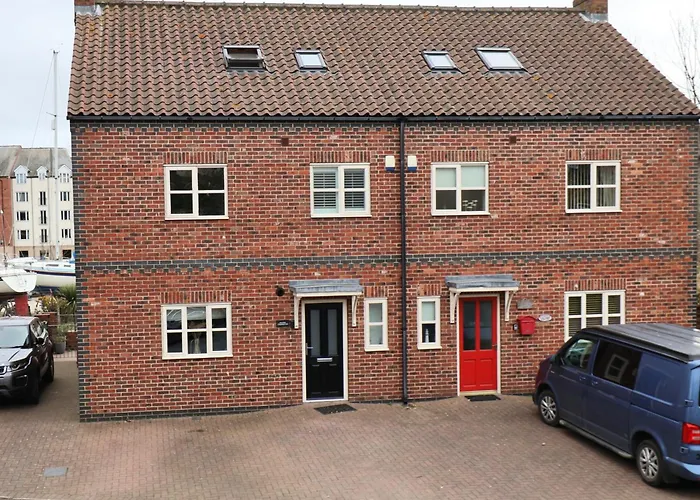 Holiday home Fair Winds *